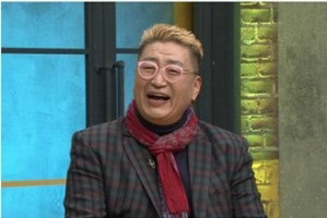 14일 밤 11시에 방송되는 'TV조선 원더풀데이'에서 탤런트 유퉁이 8번째 결혼을 발표한다. <TV조선 제공>